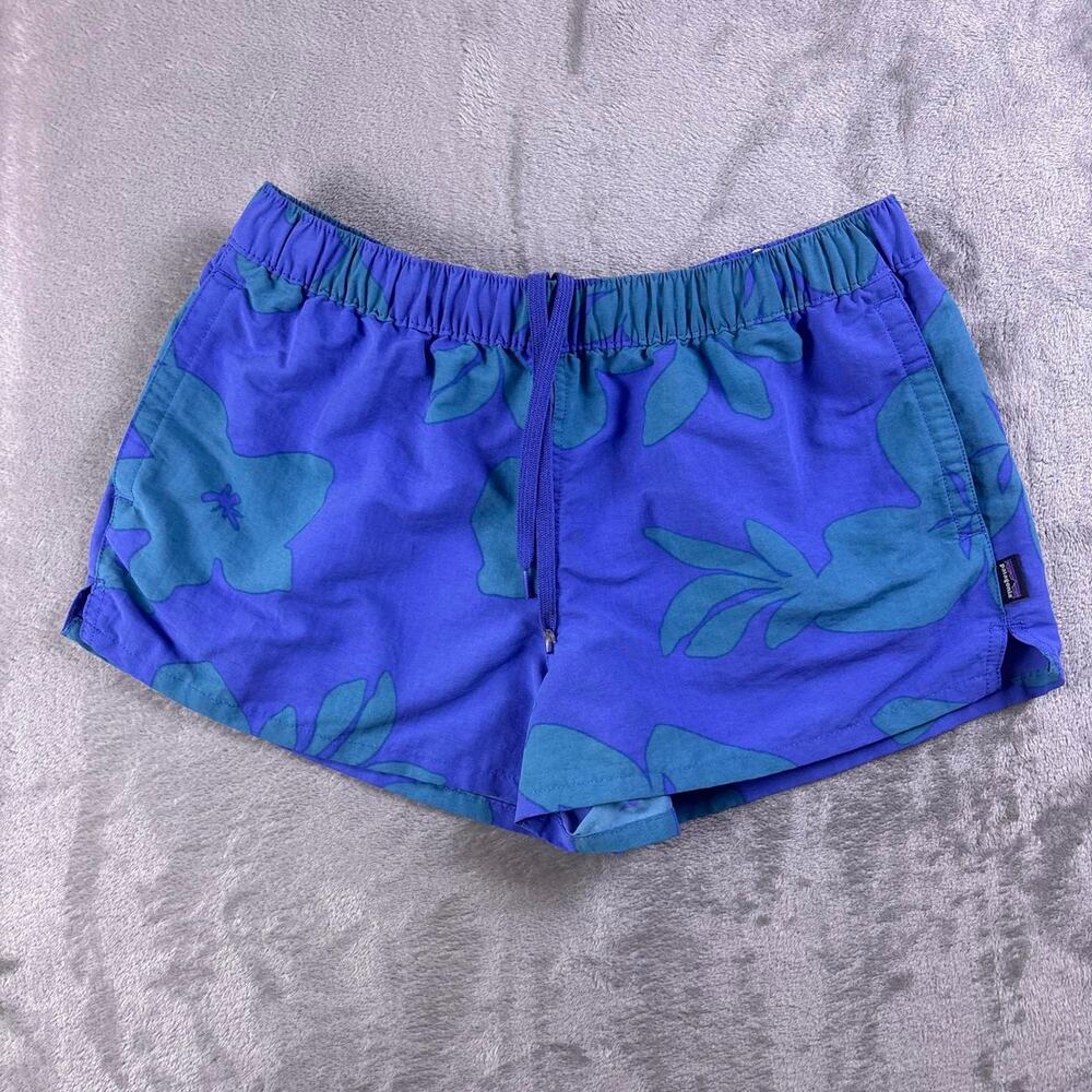 Patagonia Women’s Barely Baggies Shorts 2.5” Medium Purple Green Aloha Floral
